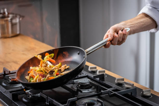 What Pans Do Chefs Use 2