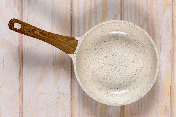 How To Clean Ceramic Pan 1