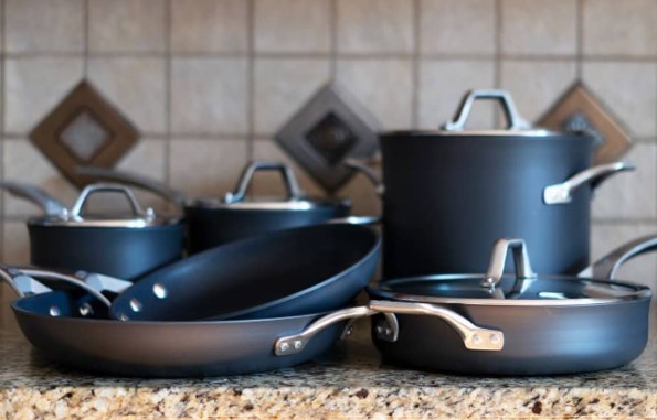 Pros And Cons Of Hard Anodized Cookware 1