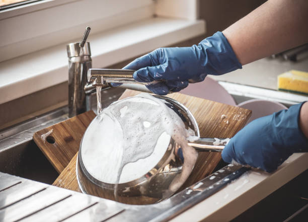 How To Clean Pots And Pans To Look Like New