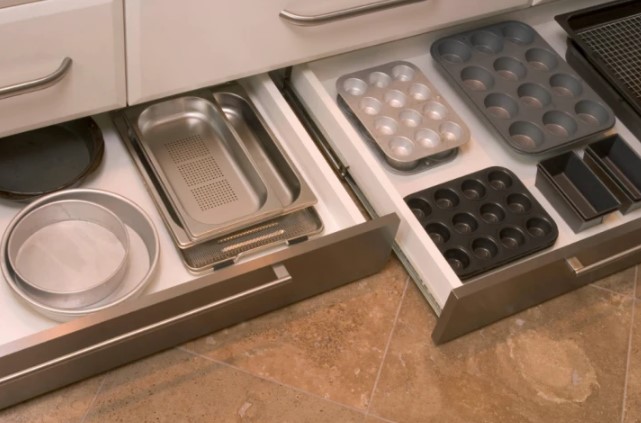 How To Organize Baking Pans 11