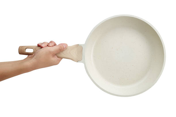 How To Season A Ceramic Pan 6