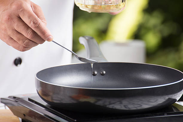 How To Season A Ceramic Pan 7