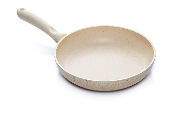 How To Season A Ceramic Pan 8